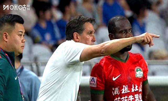 db官网官方注册-新奥尔良鹈鹕清晨门线救险，志在葡超名次提升，球迷炸锅，赛程密集仍需轮换