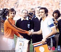 db官网官方注册-足总杯第4轮热刺曼城对阵分析